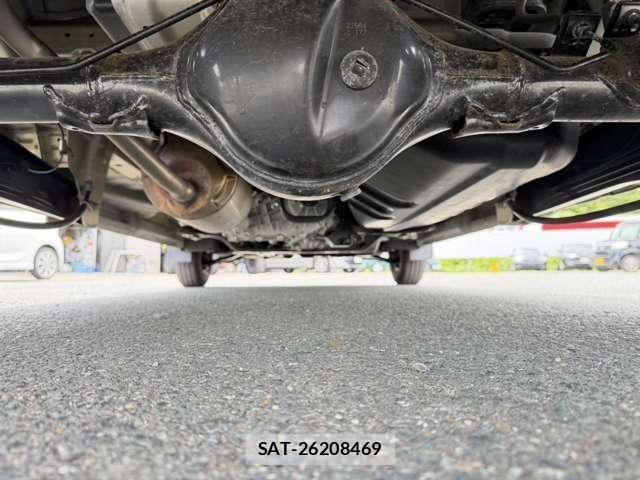 Nissan CLIPPER 2022-08 8660820-21
