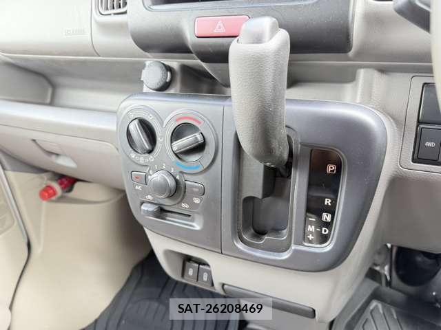 Nissan CLIPPER 2022-08 8660820-27