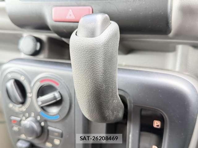 Nissan CLIPPER 2022-08 8660820-28