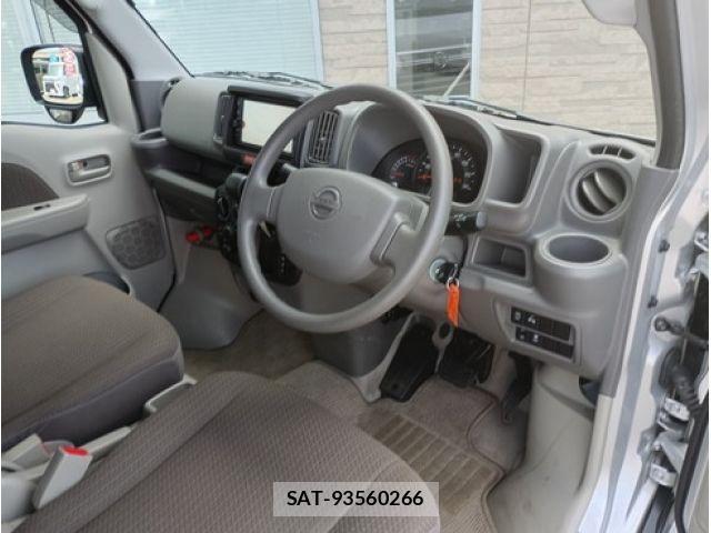 Nissan CLIPPER 2024-02 8744962-5
