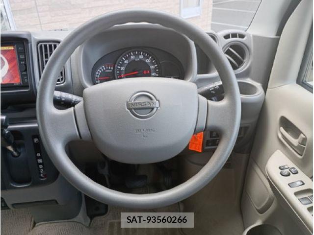 Nissan CLIPPER 2024-02 8744962-7