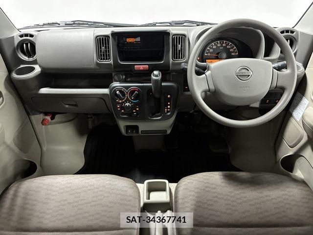 Nissan CLIPPER 2023-03 8744963-16