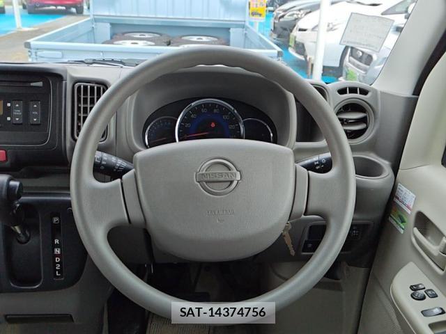 Nissan CLIPPER 2017-05 8781475-2