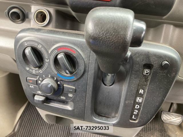 Nissan CLIPPER 2019-08 8797010-15