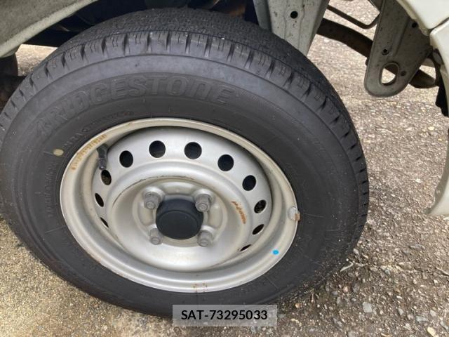 Nissan CLIPPER 2019-08 8797010-7