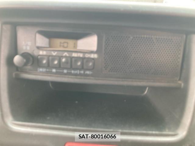 Nissan CLIPPER 2019-09 8797013-12