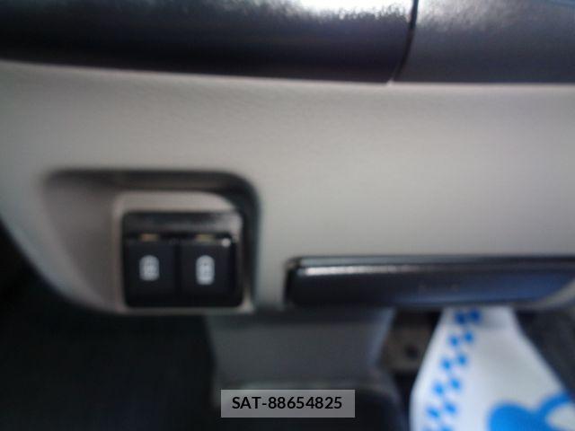Nissan CLIPPER 2022-08 8830922-17