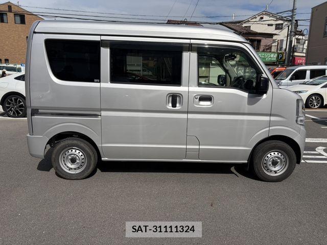 Nissan CLIPPER 2021-07 8850248-3