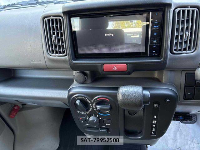 Nissan CLIPPER 2023-12 8871752-4