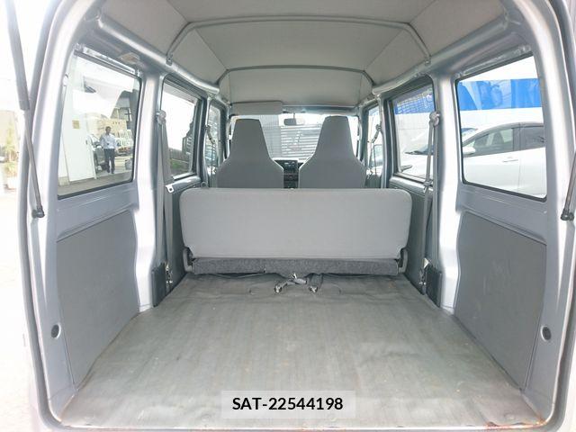 Nissan CLIPPER 2013-08 8881362-18