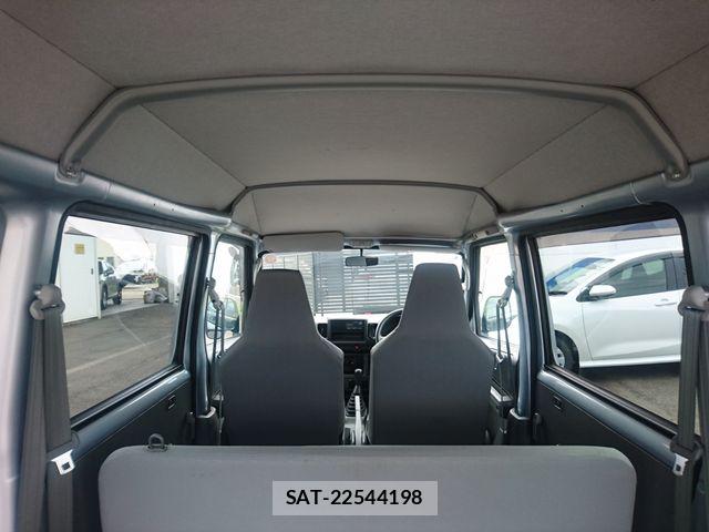 Nissan CLIPPER 2013-08 8881362-19