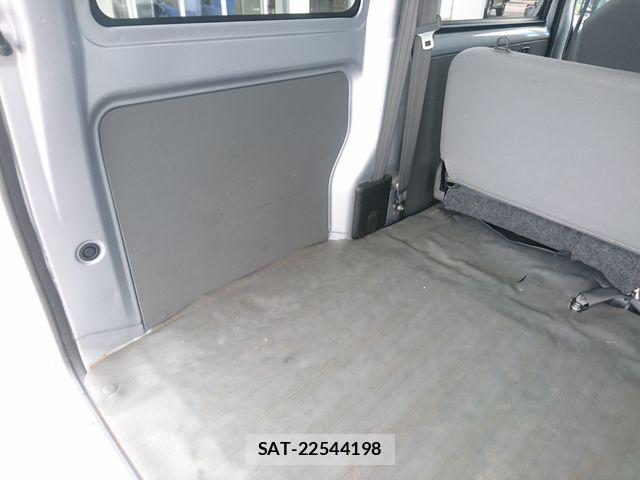 Nissan CLIPPER 2013-08 8881362-21