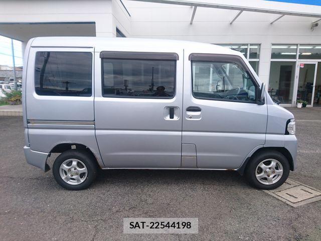 Nissan CLIPPER 2013-08 8881362-7