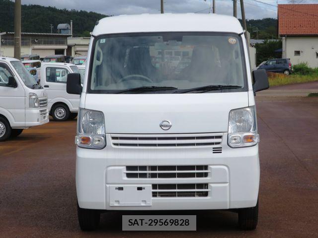 Nissan CLIPPER 2019-02 8881359-1