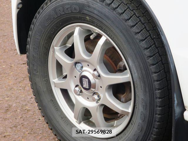Nissan CLIPPER 2019-02 8881359-20