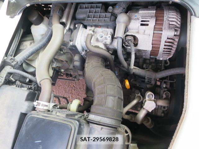 Nissan CLIPPER 2019-02 8881359-21