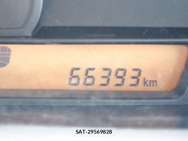Nissan CLIPPER 2019-02 8881359-23