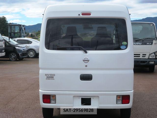 Nissan CLIPPER 2019-02 8881359-3