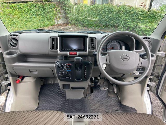 Nissan CLIPPER 2020-08 8881360-1