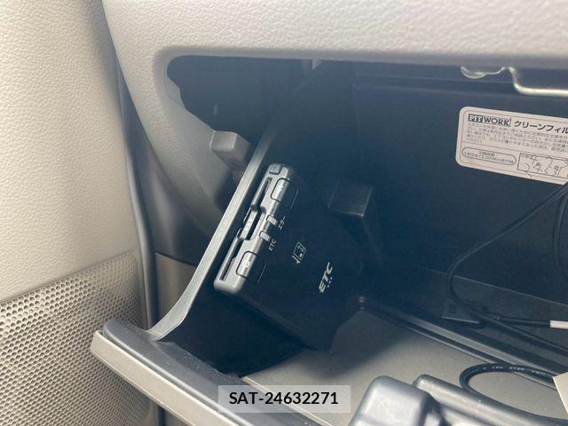 Nissan CLIPPER 2020-08 8881360-21