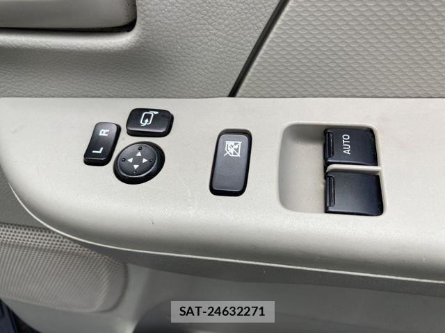 Nissan CLIPPER 2020-08 8881360-23