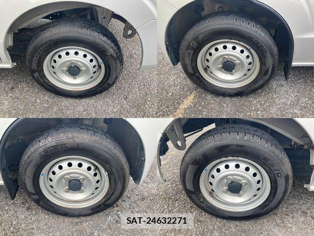 Nissan CLIPPER 2020-08 8881360-28
