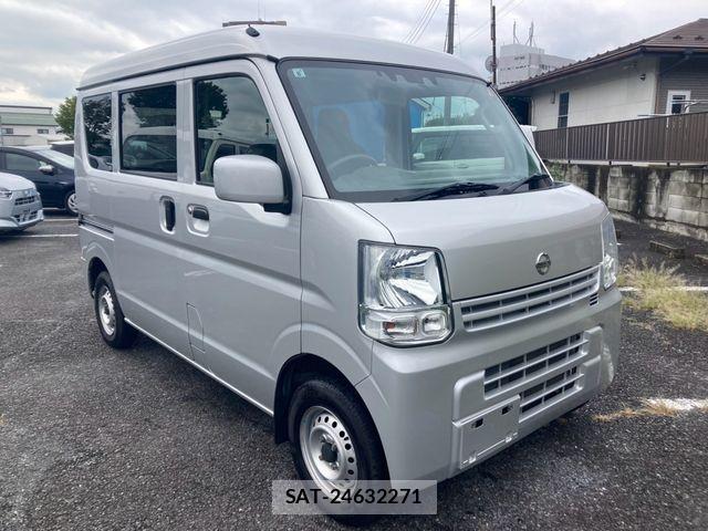 Nissan CLIPPER 2020-08 8881360-3