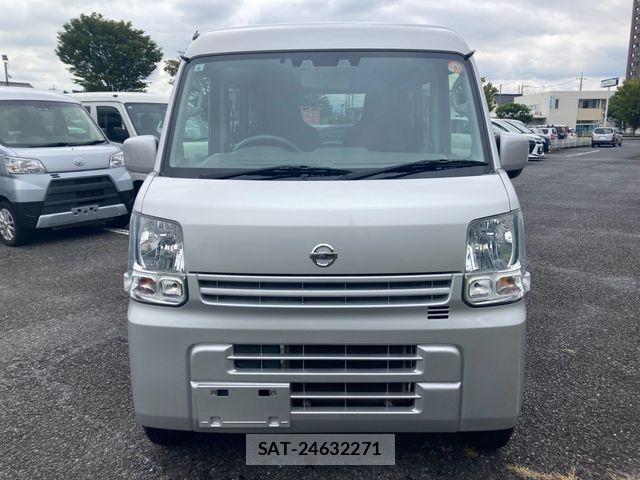 Nissan CLIPPER 2020-08 8881360-5