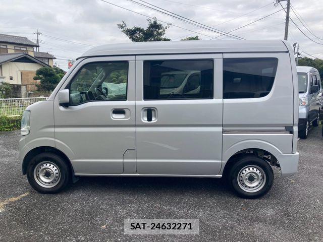 Nissan CLIPPER 2020-08 8881360-7