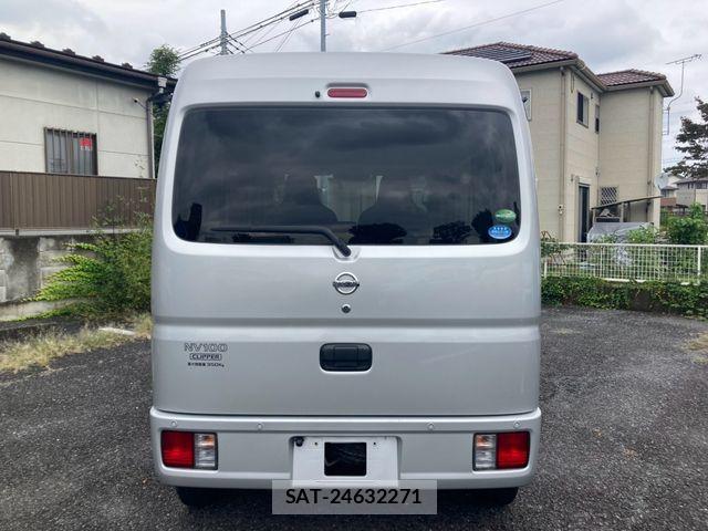 Nissan CLIPPER 2020-08 8881360-8