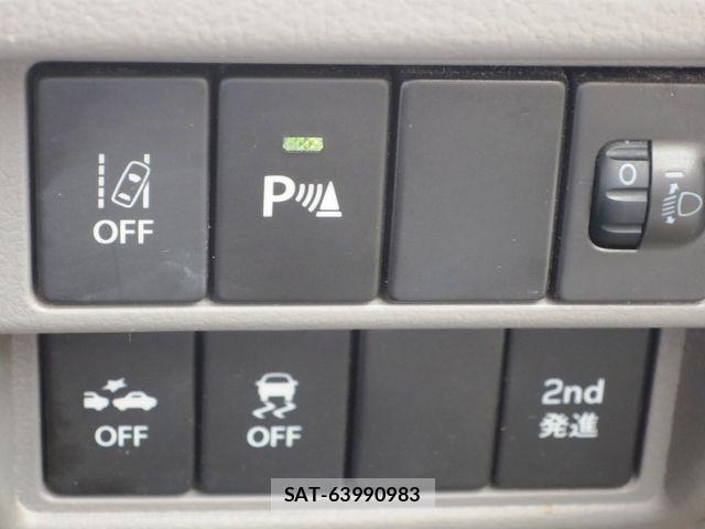 Nissan CLIPPER 2020-05 8881361-15