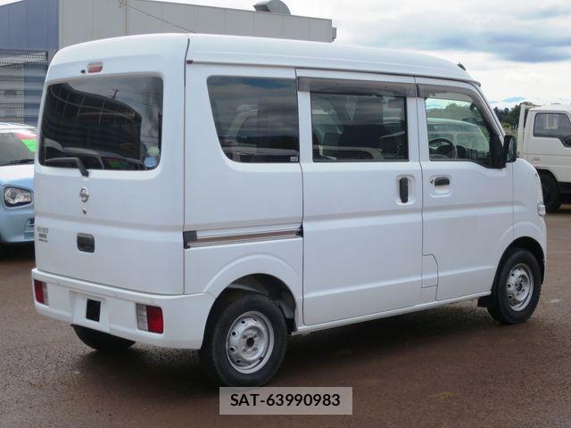 Nissan CLIPPER 2020-05 8881361-2