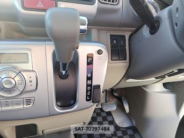 Nissan CLIPPER RIO 2019-12 525698-18