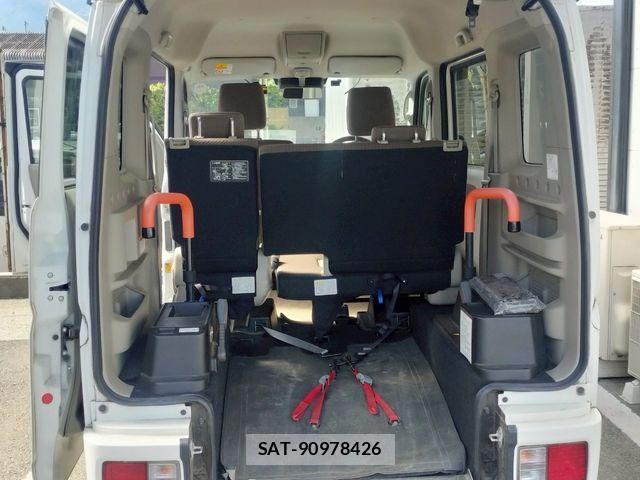Nissan CLIPPER RIO 2020-02 923985-20