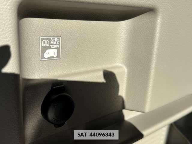 Nissan CLIPPER RIO 2022-09 1662777-12