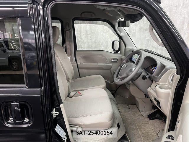 Nissan CLIPPER RIO 2021-12 3773523-18