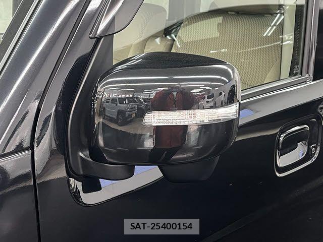 Nissan CLIPPER RIO 2021-12 3773523-24
