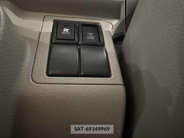 Nissan CLIPPER RIO 2016-09 5874725-15