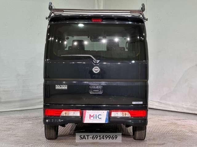 Nissan CLIPPER RIO 2016-09 5874725-6