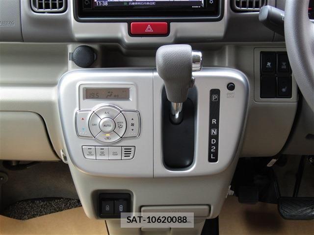 Nissan CLIPPER RIO 2024-02 6015271-12