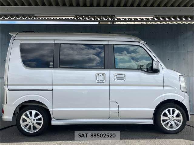 Nissan CLIPPER RIO 2015-09 6246476-7