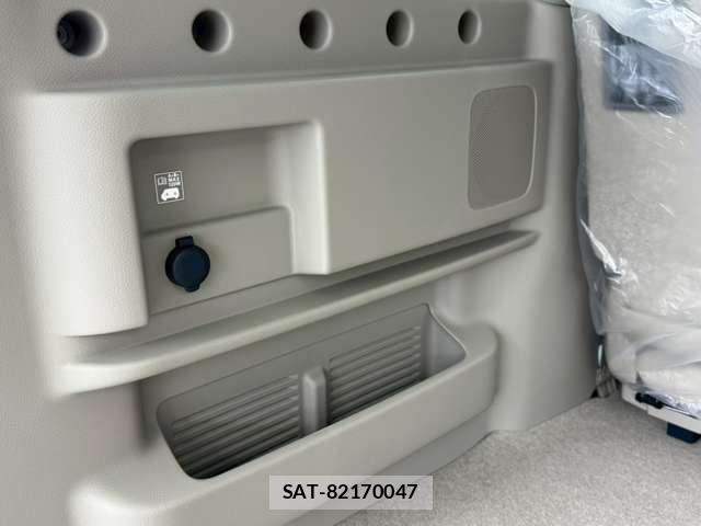 Nissan CLIPPER RIO 2026-03 6677366-14