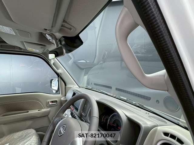 Nissan CLIPPER RIO 2026-03 6677366-17
