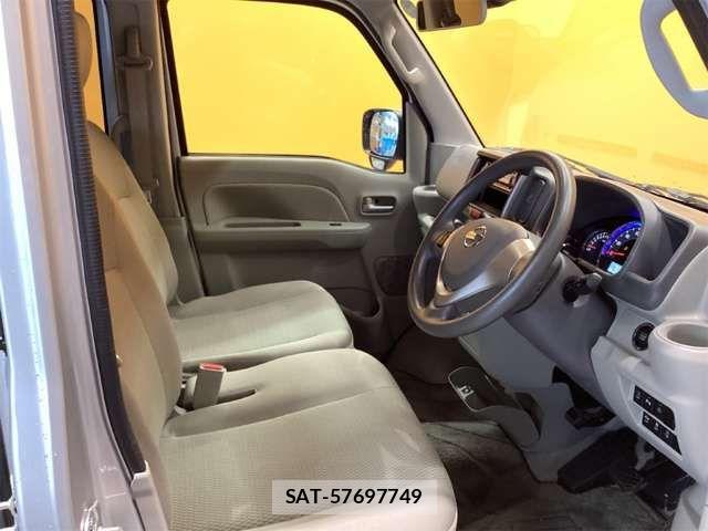 Nissan CLIPPER RIO 2020-10 6910702-17