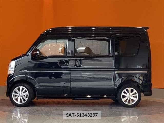 Nissan CLIPPER RIO 2023-03 6910704-5