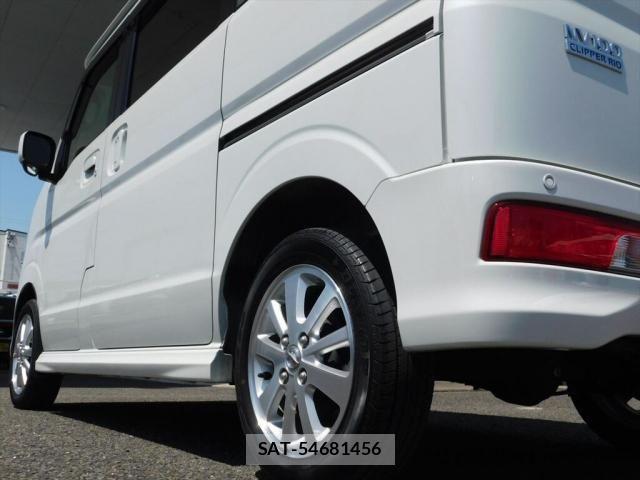 Nissan CLIPPER RIO 2022-11 7060062-20