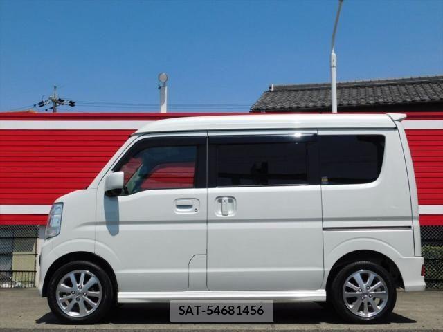 Nissan CLIPPER RIO 2022-11 7060062-4