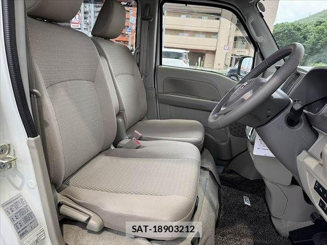 Nissan CLIPPER RIO 2024-01 7359177-15