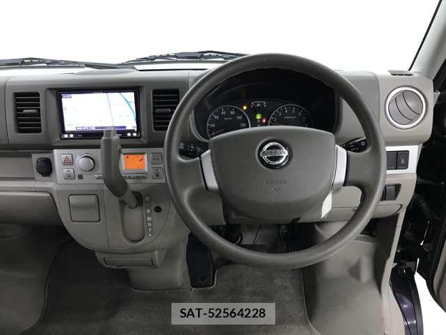 Nissan CLIPPER RIO 2014-08 7393392-3