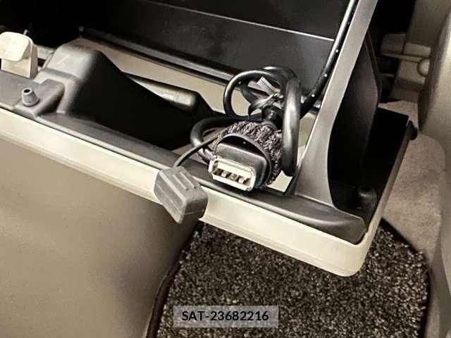 Nissan CLIPPER RIO 2018-12 7393391-20
